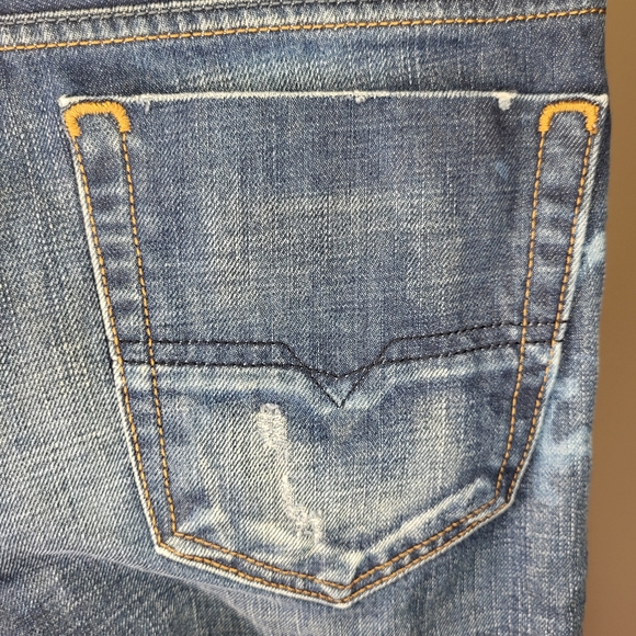 Diesel Viker R Box Distressed Straight Jeans Wash 0073H Size 26x30 - Picture 5 of 13